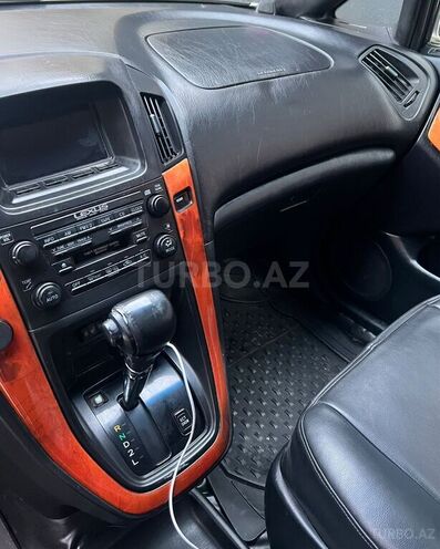 Lexus RX 300-5