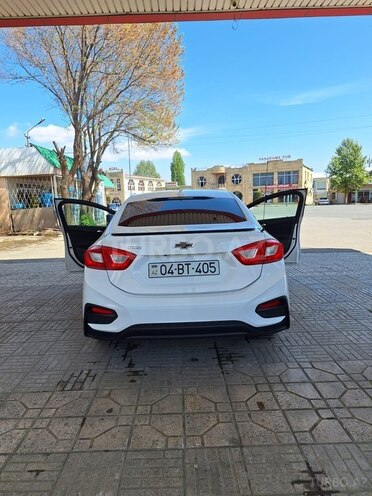 Chevrolet Cruze-3