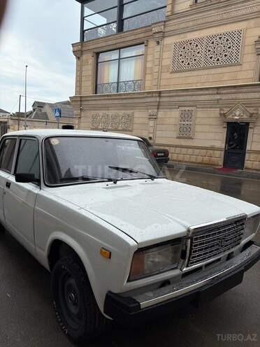 LADA (VAZ) 2107-4