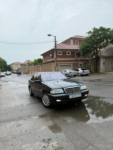 Mercedes C 240-3