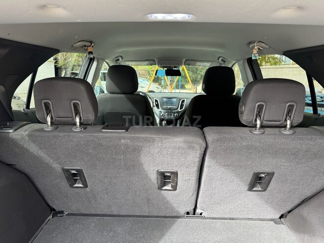 Chevrolet Equinox-12