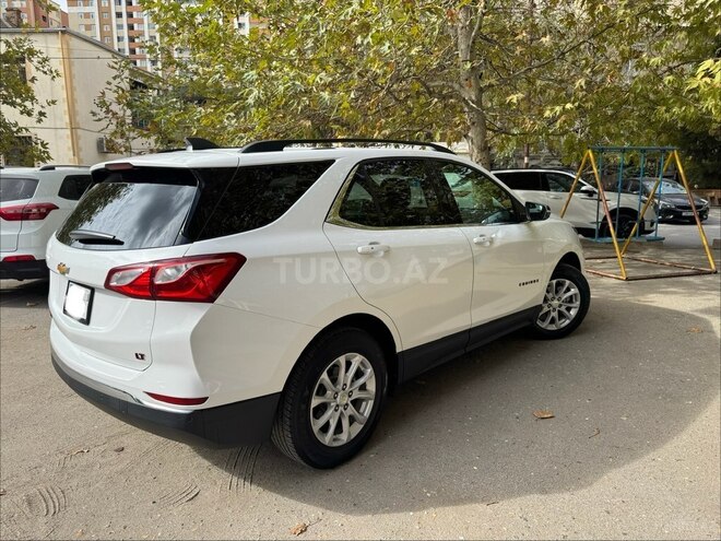 Chevrolet Equinox-4