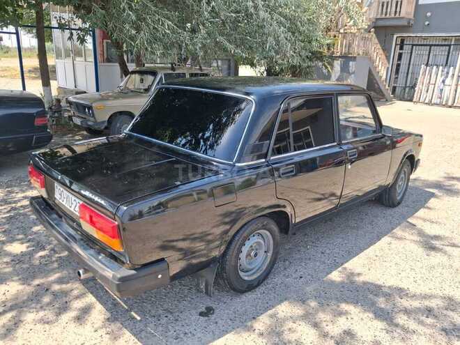 LADA (VAZ) 2107-4