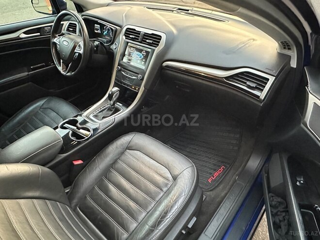 Ford Fusion (North America)-18