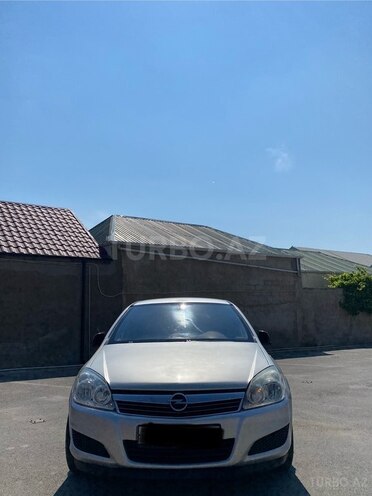 Opel Astra-12