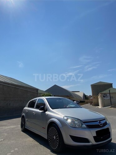 Opel Astra-10