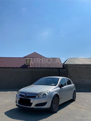 Opel Astra-11