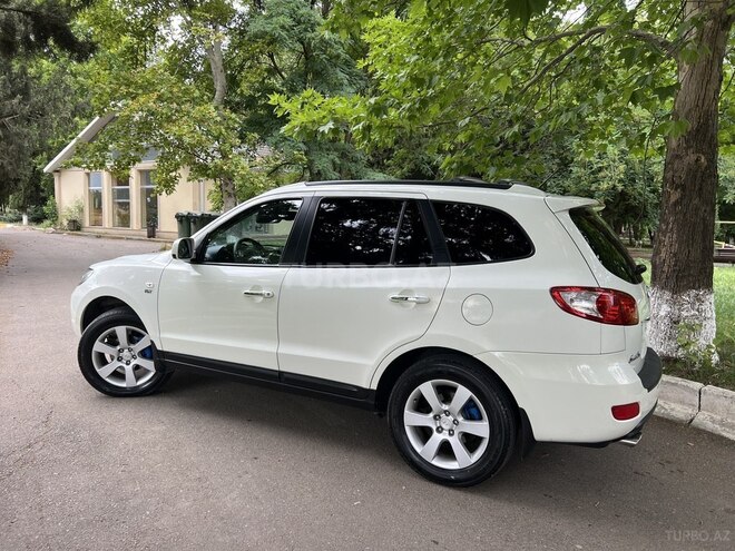 Hyundai Santa Fe-4
