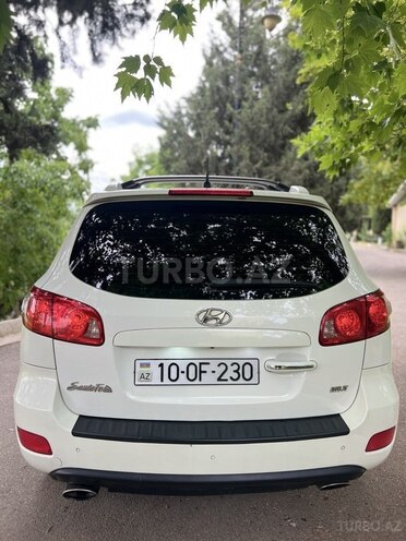 Hyundai Santa Fe-8