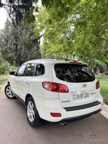 Hyundai Santa Fe-6
