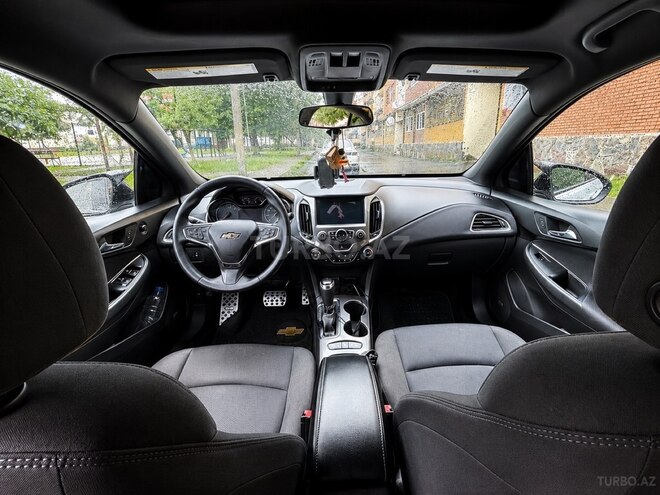 Chevrolet Cruze-4