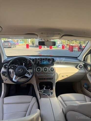 Mercedes GLC 300-9