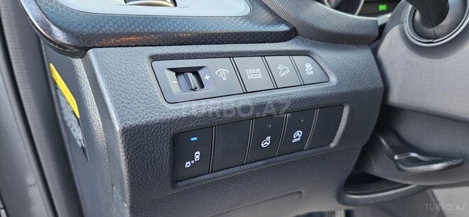 Hyundai Santa Fe-11