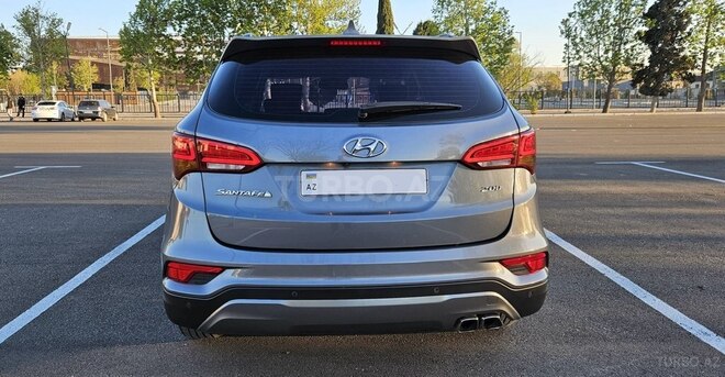 Hyundai Santa Fe-8