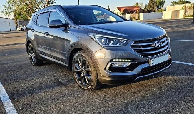 Hyundai Santa Fe-1
