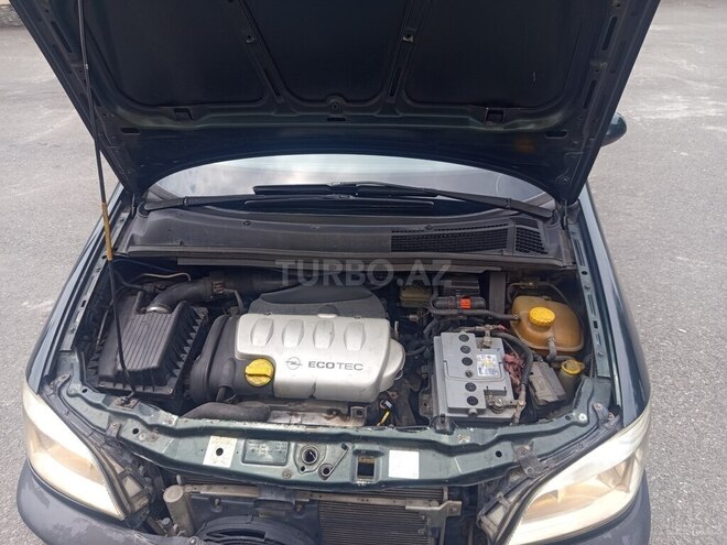 Opel Zafira-6