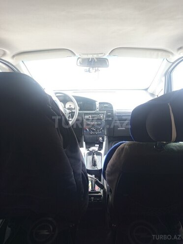 Opel Zafira-11