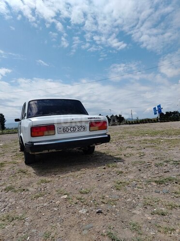 LADA (VAZ) 2107-4