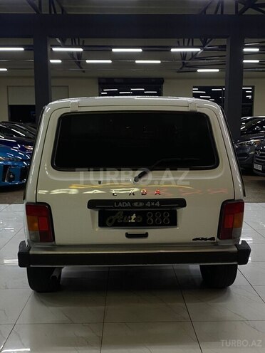 LADA (VAZ) Niva-6