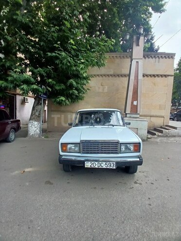 LADA (VAZ) 2107-5