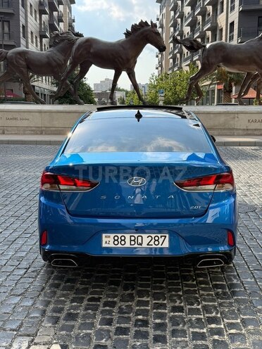 Hyundai Sonata-6