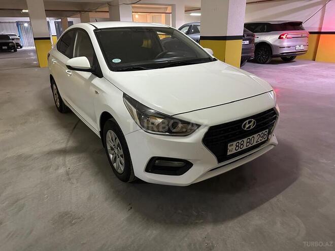 Hyundai Accent-3
