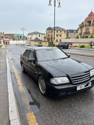 Mercedes C 240-6