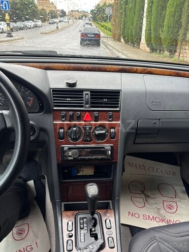 Mercedes C 240-8