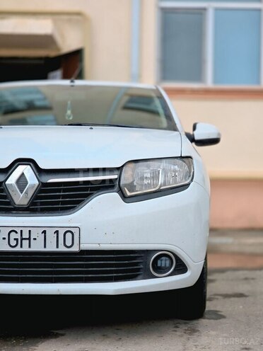 Renault Logan-2