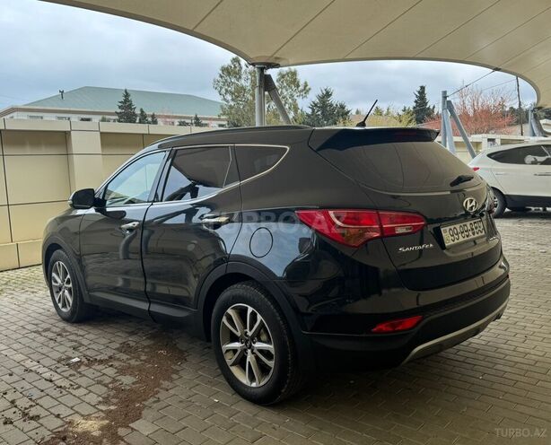 Hyundai Santa Fe-17