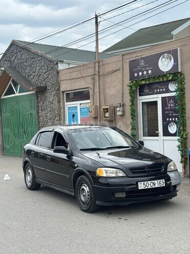 Opel Astra-1