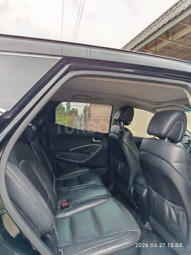 Hyundai Santa Fe-4