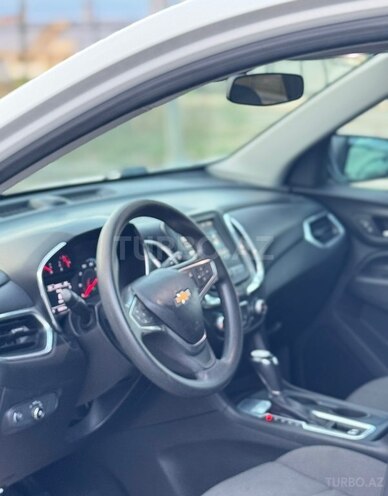 Chevrolet Equinox-13
