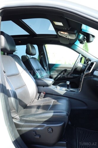 Jeep Grand Cherokee-5