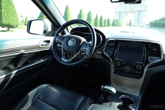Jeep Grand Cherokee-4