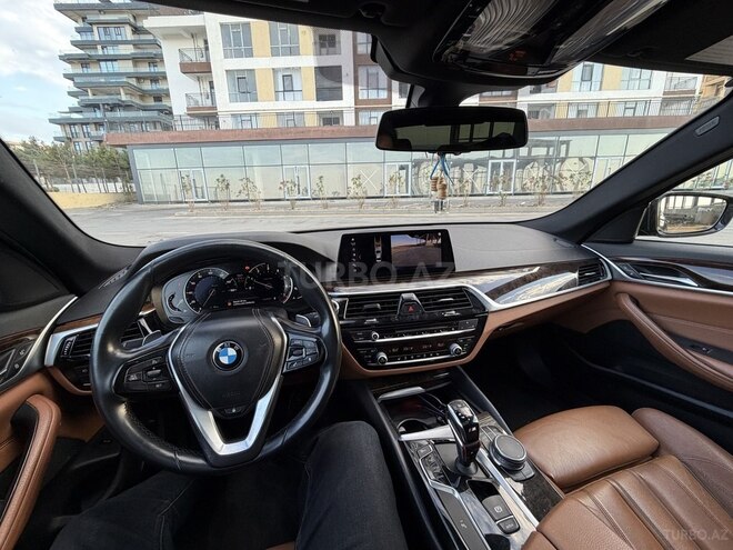 BMW 530-10