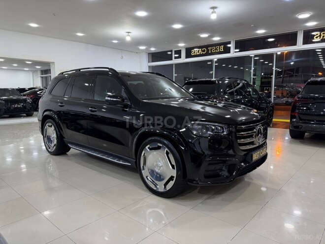 Mercedes GLS 450 4MATIC-4