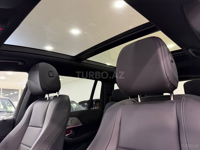 Mercedes GLS 450 4MATIC-21