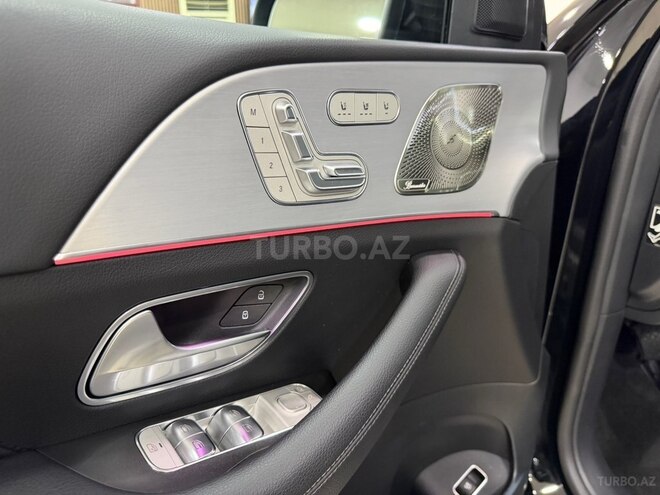 Mercedes GLS 450 4MATIC-17