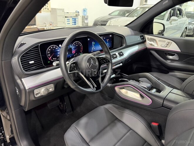 Mercedes GLS 450 4MATIC-20