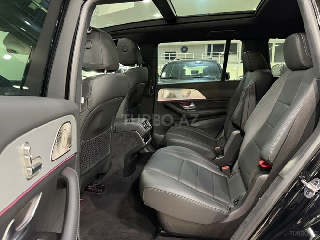 Mercedes GLS 450 4MATIC-26