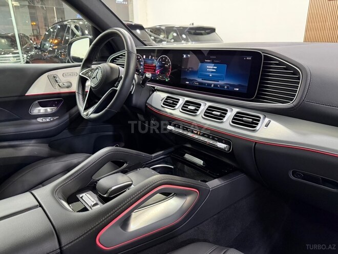 Mercedes GLS 450 4MATIC-37