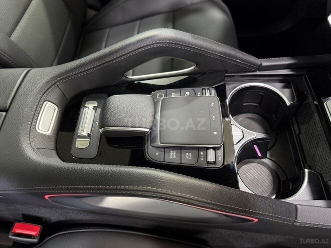 Mercedes GLS 450 4MATIC-36
