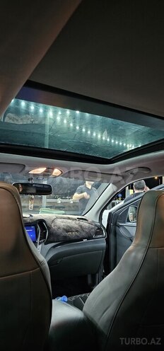 Hyundai Santa Fe-11