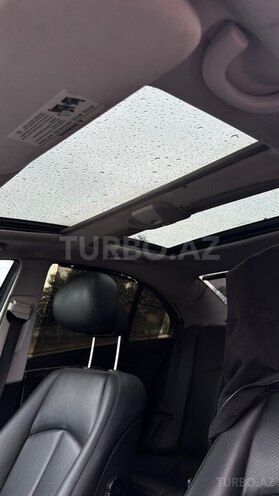 Mercedes E 280-9