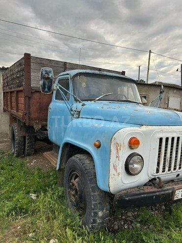 GAZ 53-2