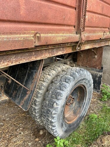 GAZ 53-10