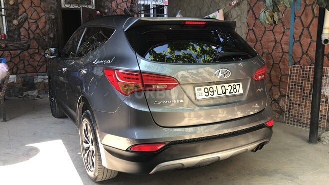 Hyundai Santa Fe-4