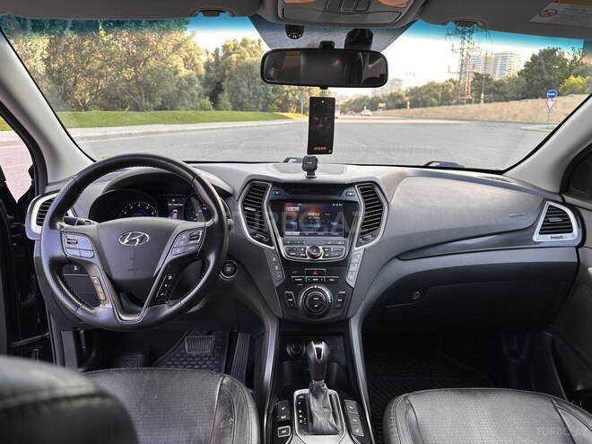 Hyundai Santa Fe-6