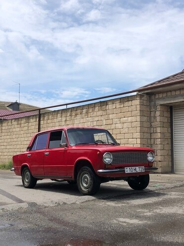 LADA (VAZ) 21011-1